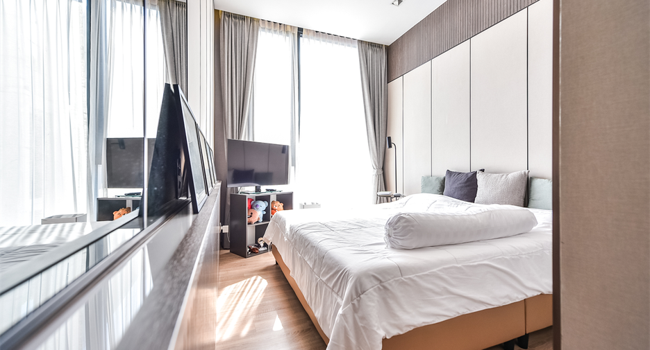 For sale 3 bedrooms condo in Phaya Thai, Bangkok