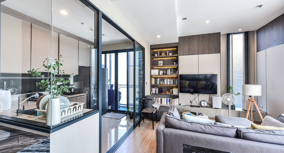 For sale 3 bedrooms condo in Phaya Thai, Bangkok