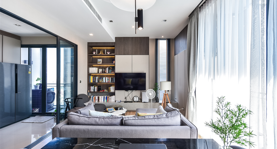 For sale 3 bedrooms condo in Phaya Thai, Bangkok