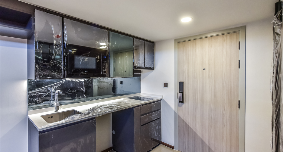 À vendre 2 chambres condo à Bang Rak, Bangkok