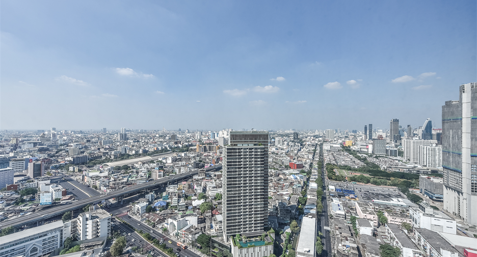À vendre 2 chambres condo à Bang Rak, Bangkok