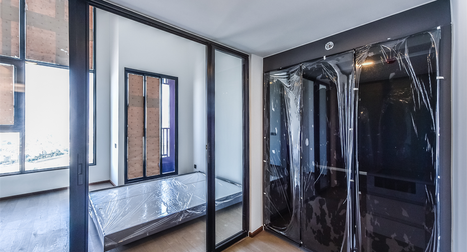 À vendre 2 chambres condo à Bang Rak, Bangkok