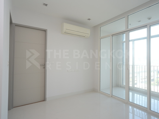 For sale 2 bedrooms condo in Ratchathewi, Bangkok