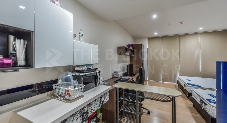 For sale 1 bed condo in Phaya Thai, Bangkok