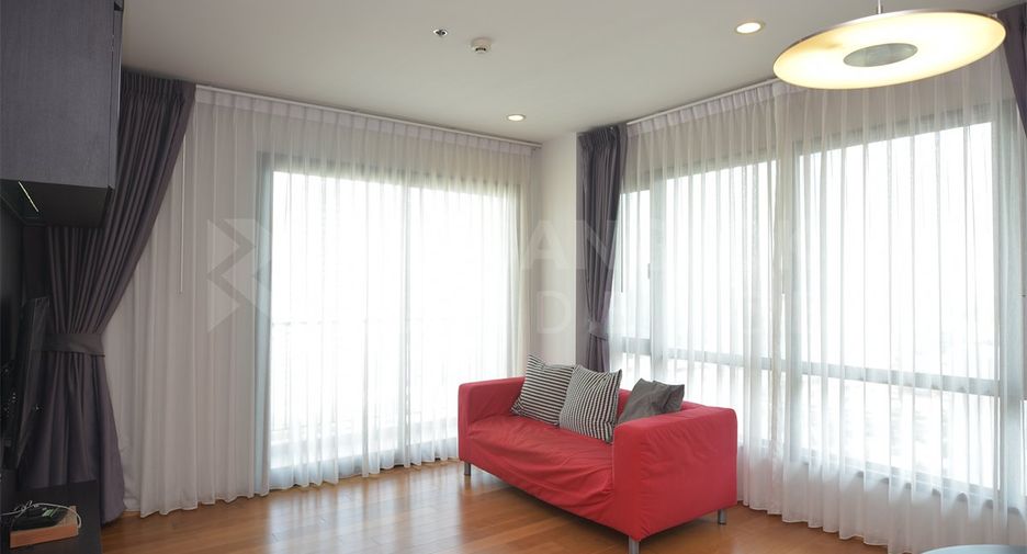 For sale 1 Beds condo in Phaya Thai, Bangkok