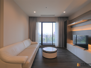 For sale 2 bedrooms condo in Huai Khwang, Bangkok