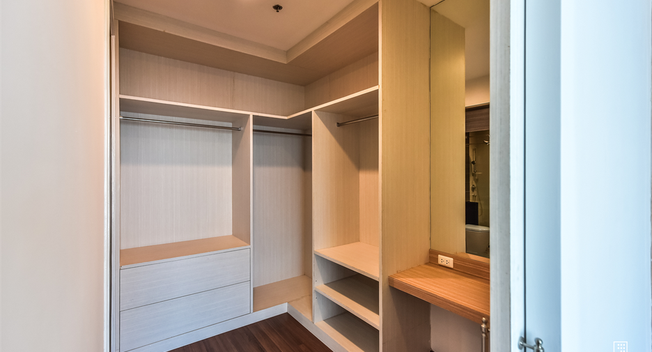 For sale 1 bed condo in Ratchathewi, Bangkok