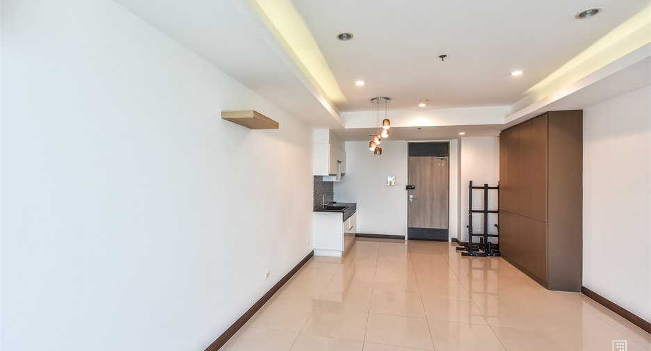 For sale 1 bed condo in Ratchathewi, Bangkok