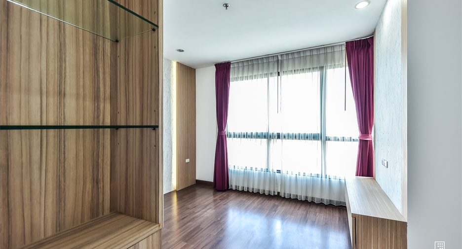 For sale 1 bed condo in Ratchathewi, Bangkok