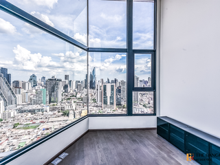 For sale 2 bedrooms condo in Bang Rak, Bangkok