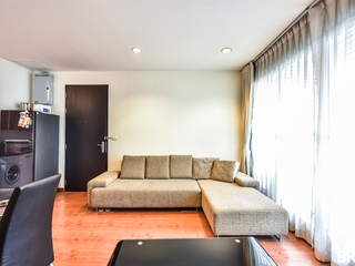 For sale 3 bedrooms condo in Pathum Wan, Bangkok