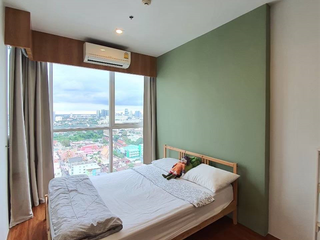 For sale 1 bed condo in Phaya Thai, Bangkok