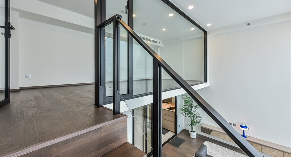 For sale 2 bedrooms condo in Ratchathewi, Bangkok