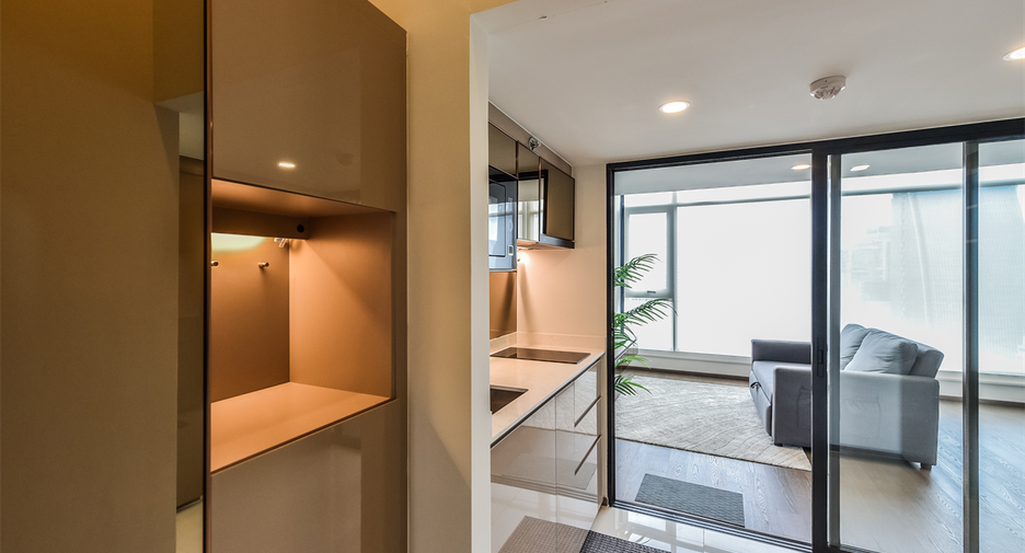 For sale 2 bedrooms condo in Ratchathewi, Bangkok