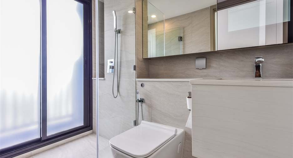 For sale 2 bedrooms condo in Ratchathewi, Bangkok