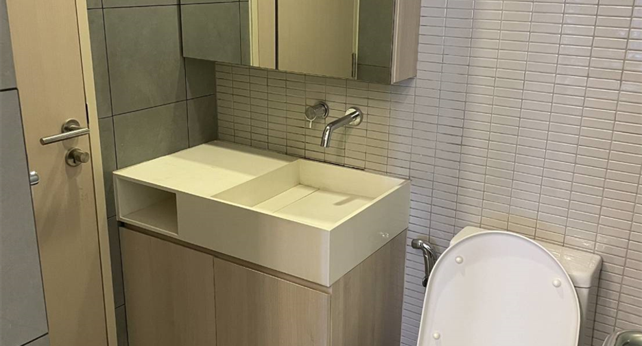 For sale 1 bed condo in Phaya Thai, Bangkok