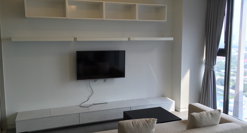 For sale 1 bed condo in Phaya Thai, Bangkok