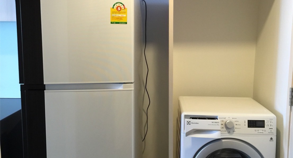 For sale 1 bed condo in Phaya Thai, Bangkok