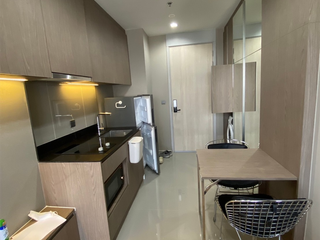 For sale 1 bed condo in Phaya Thai, Bangkok