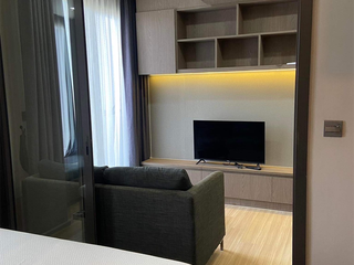 For sale 1 bed condo in Phaya Thai, Bangkok