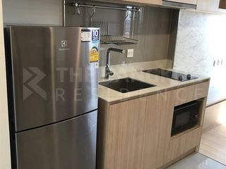 For sale 1 bed condo in Phaya Thai, Bangkok