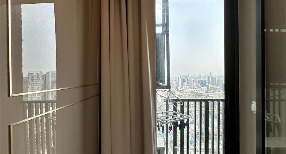 À vendre 2 chambres condo à Chatuchak, Bangkok