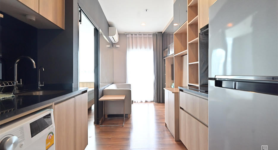 For sale 1 bed condo in Huai Khwang, Bangkok