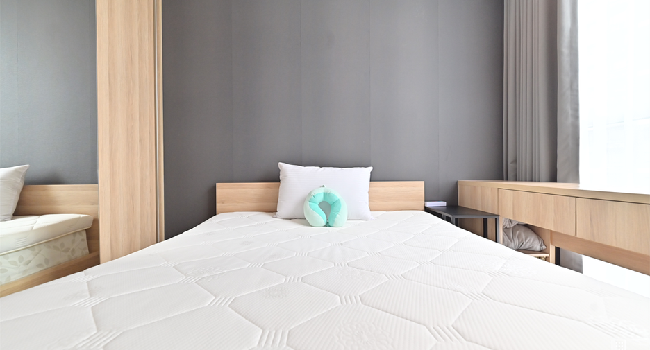 For sale 1 bed condo in Huai Khwang, Bangkok