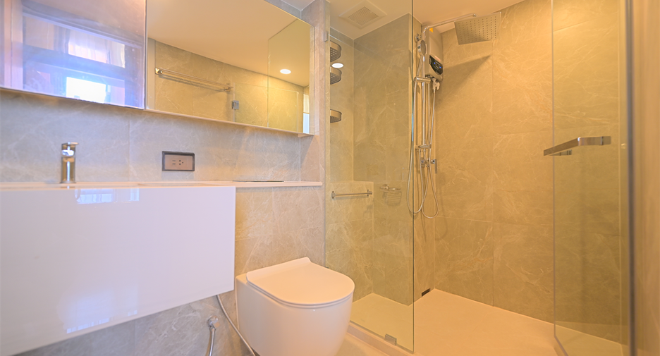 À vendre 1 chambre condo à Huai Khwang, Bangkok