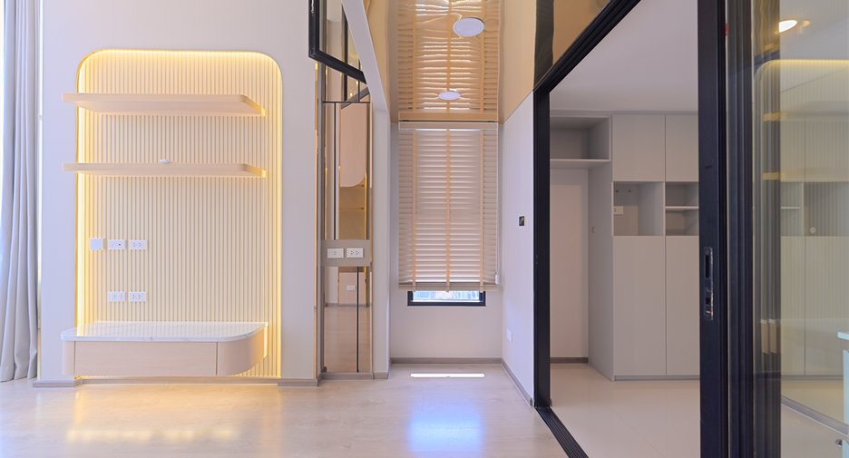 À vendre 1 chambre condo à Huai Khwang, Bangkok