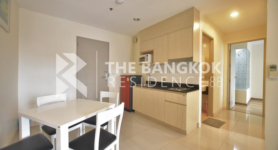 Condo en venta de 2 habitaciones en Huai Khwang, Bangkok