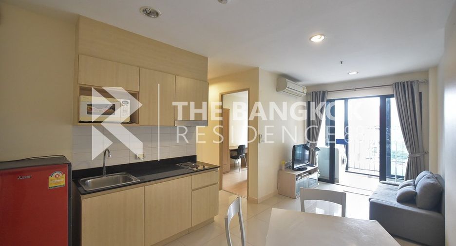 Condo en venta de 2 habitaciones en Huai Khwang, Bangkok