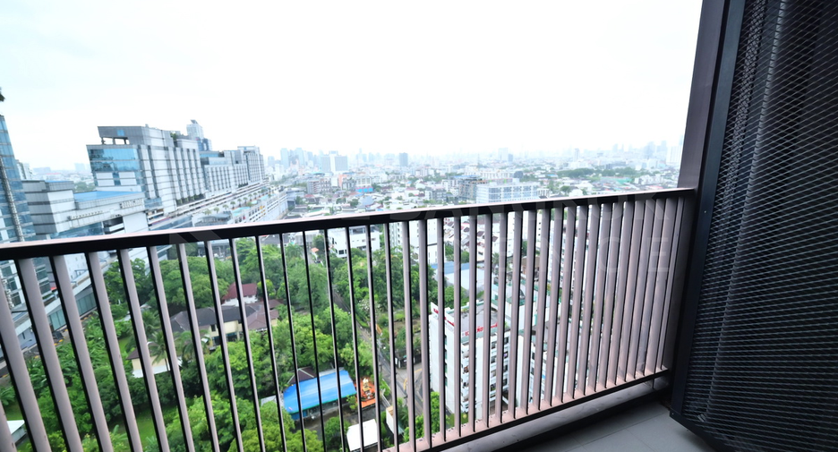 À vendre 2 chambres condo à Chatuchak, Bangkok
