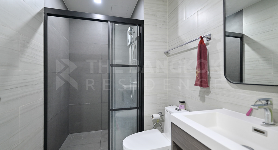 For sale 2 bedrooms condo in Chatuchak, Bangkok