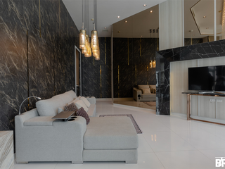 For sale 2 bedrooms condo in Huai Khwang, Bangkok
