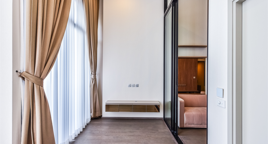 For sale 1 bed condo in Ratchathewi, Bangkok