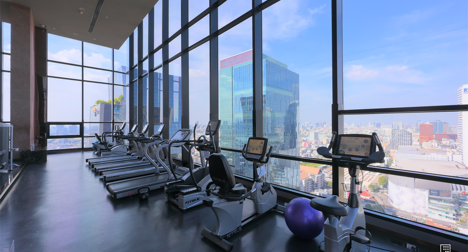 出售 1 卧室 公寓 在 Huai Khwang, 曼谷
