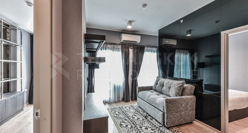 For sale 2 bedrooms condo in Huai Khwang, Bangkok