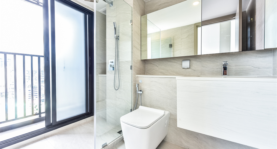For sale 2 bedrooms condo in Ratchathewi, Bangkok