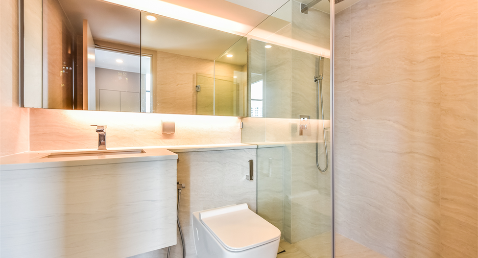 For sale 2 bedrooms condo in Ratchathewi, Bangkok
