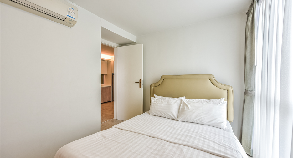 For sale 2 bedrooms condo in Phaya Thai, Bangkok
