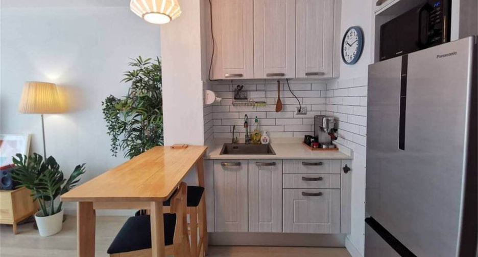 For sale 1 bed condo in Phaya Thai, Bangkok