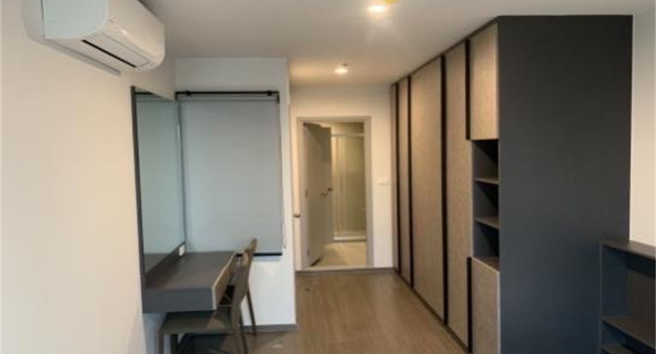 For sale 2 bedrooms condo in Phaya Thai, Bangkok