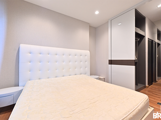 For sale 1 bed condo in Huai Khwang, Bangkok