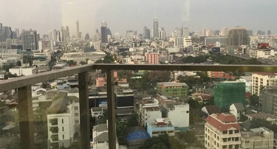 For sale 1 bed condo in Ratchathewi, Bangkok