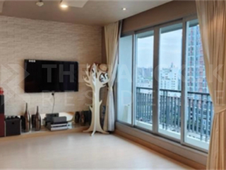For sale 1 Beds condo in Huai Khwang, Bangkok