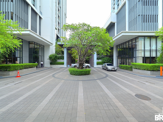For sale 1 bed condo in Huai Khwang, Bangkok