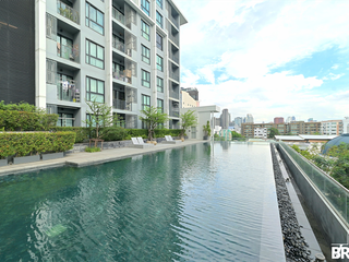 For sale 1 bed condo in Huai Khwang, Bangkok