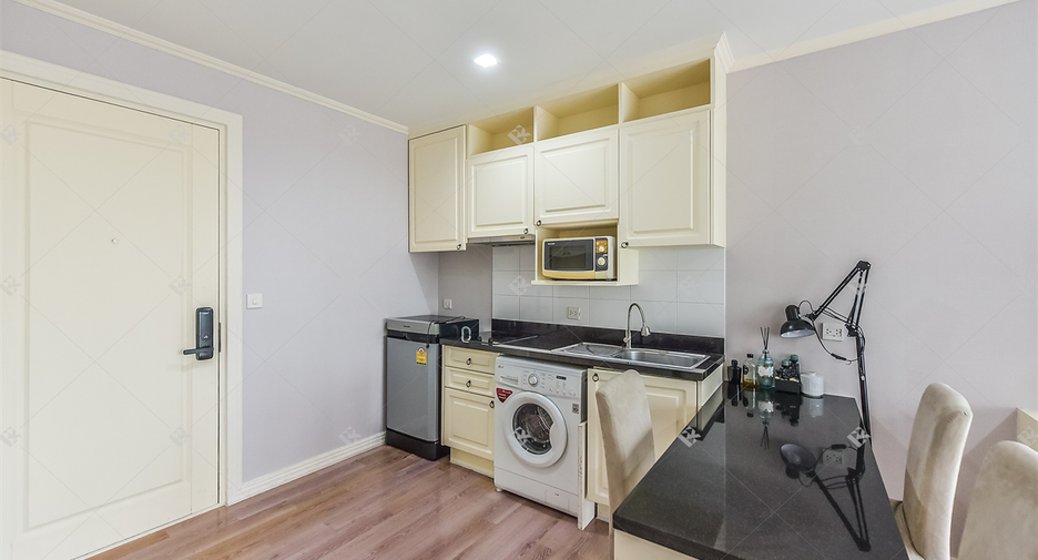 Wohnung zum Kauf mit 1 Zimmer in Pathum Wan, Bangkok