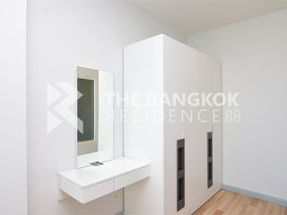 Condo en venta de 2 habitaciones en Ratchathewi, Bangkok